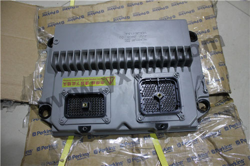 珀金斯柴油發(fā)動機1874252 C94X引擎控制模塊ECM、溫度、油壓、氣壓、傳感器與線束